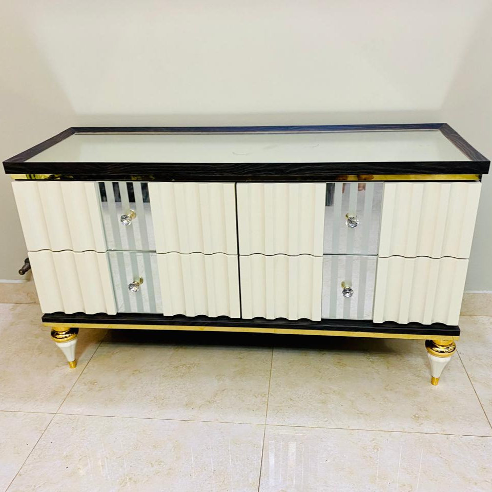 Modern Upholstered Bed Set with Mirrored Nightstands